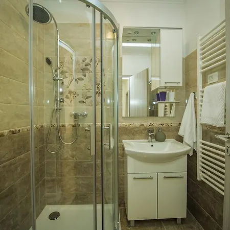 Apartmani Marin *