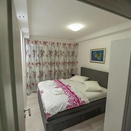 Апартаменты Apartmani Marin Сплит