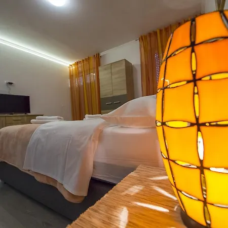 Apartmani Marin Апартаменты