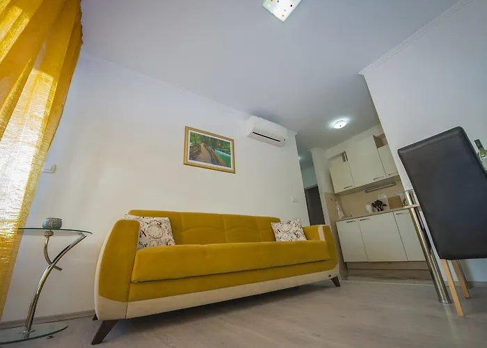 Lägenhet Apartmani Marin